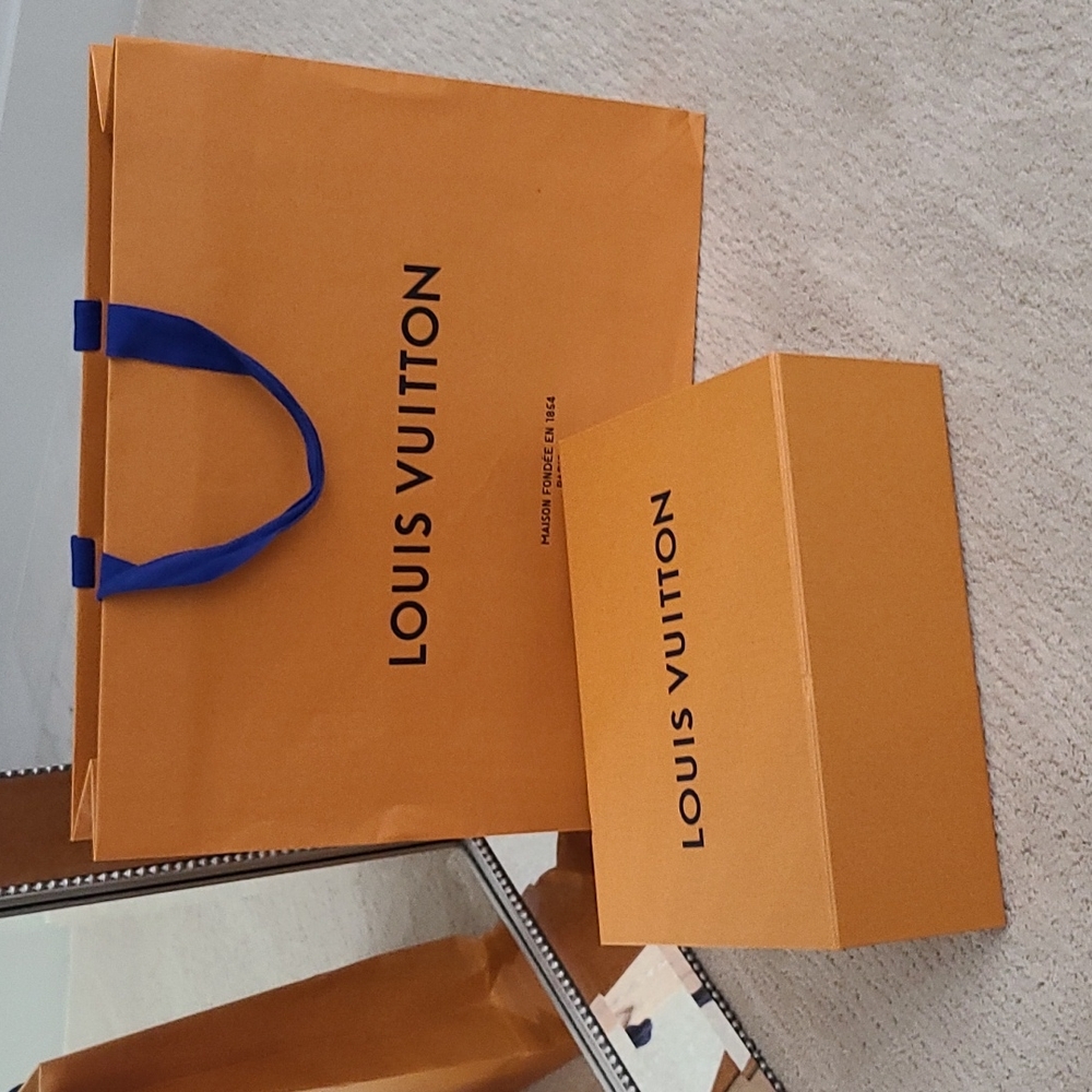 Louis Vuitton Drawer Box & Shopping Bag